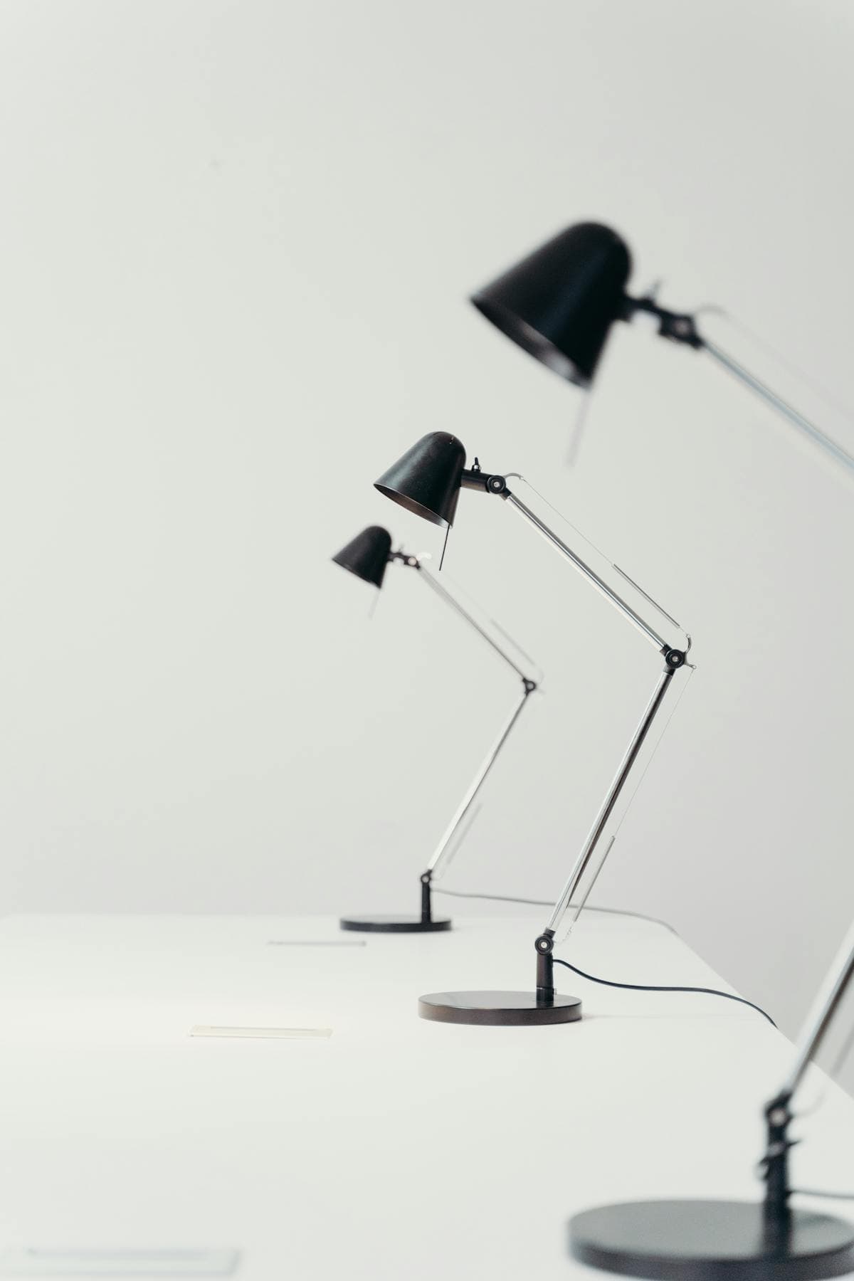 LED Desk Lamp — Folding (2)