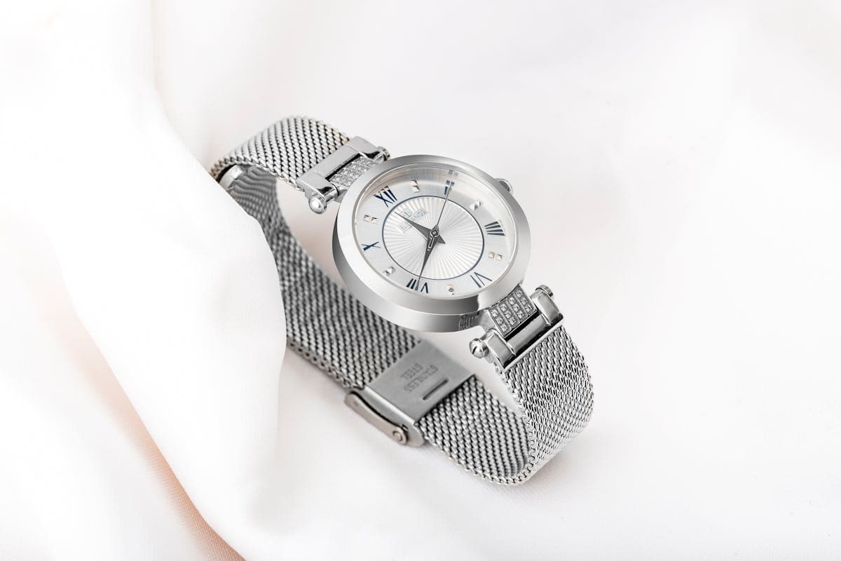 Stainless Steel Watch — Minimalist (1)